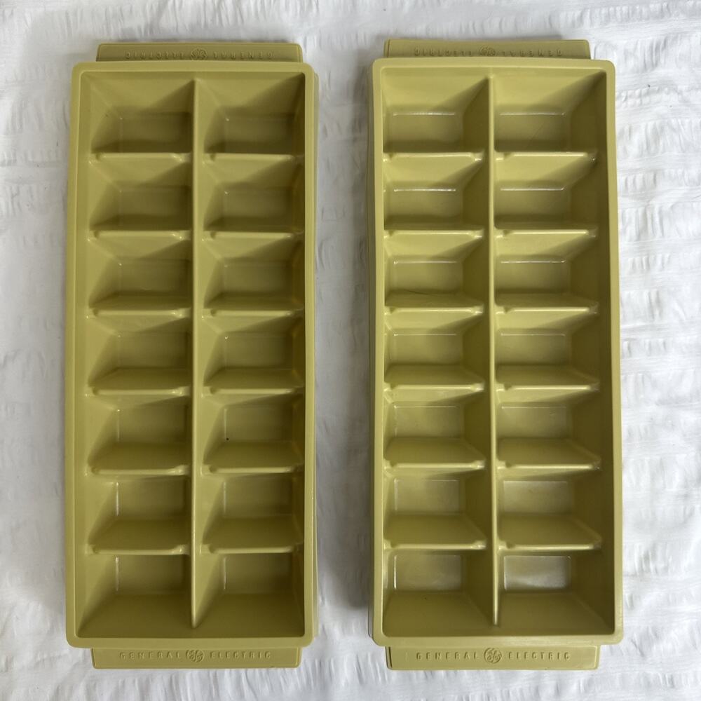 General Electric Stacking Ice Cube Trays Set Harvest Gold Retro Vintage